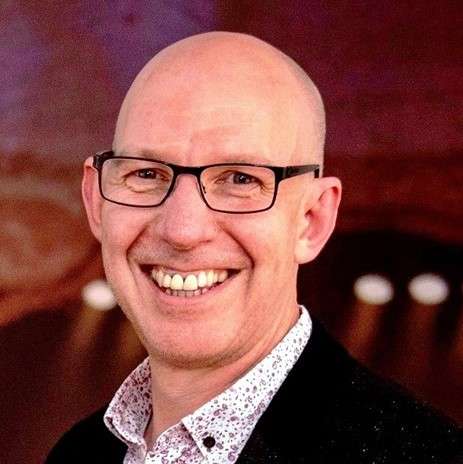 Photo of Alex McGowan